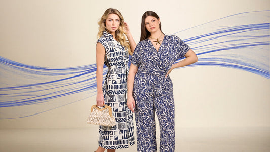 Capi della Nuova Collezione PE26 nelle tonalità blu navy e panna