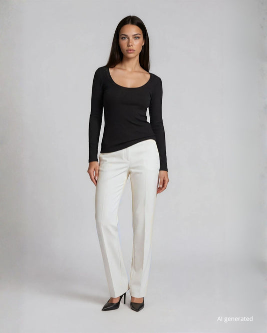 Pantalone a zampetta in bistretch con cinturino e bottone