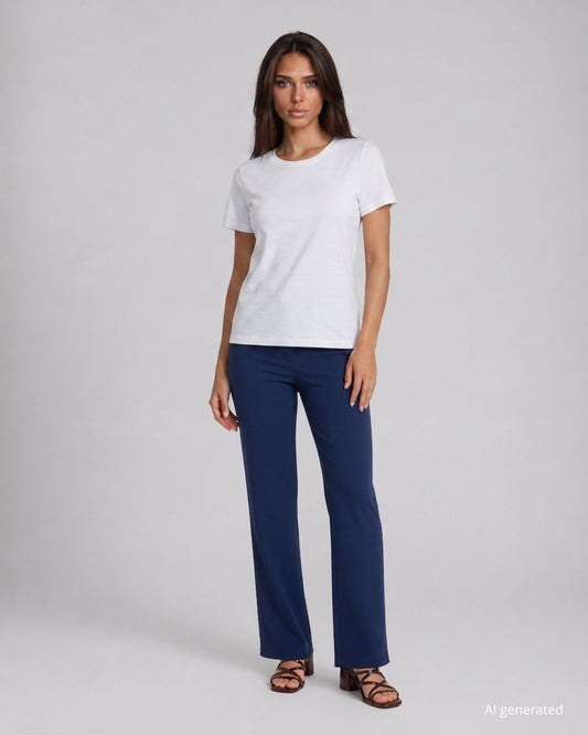 Pantaloni blu con elastico in vita e profondi spacchi laterali sul fondo