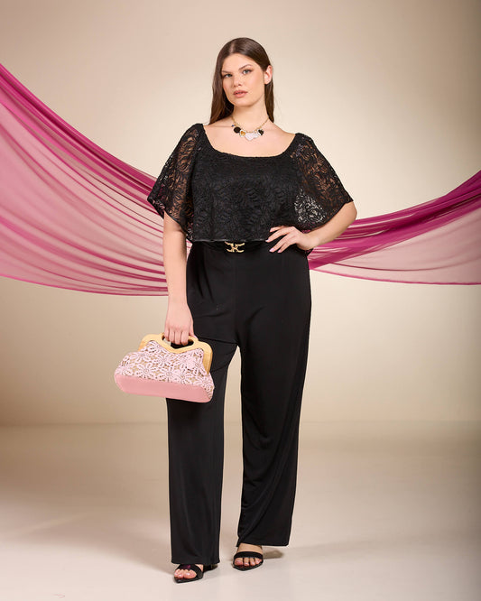 Tuta con mantellina e accessorio curvy
