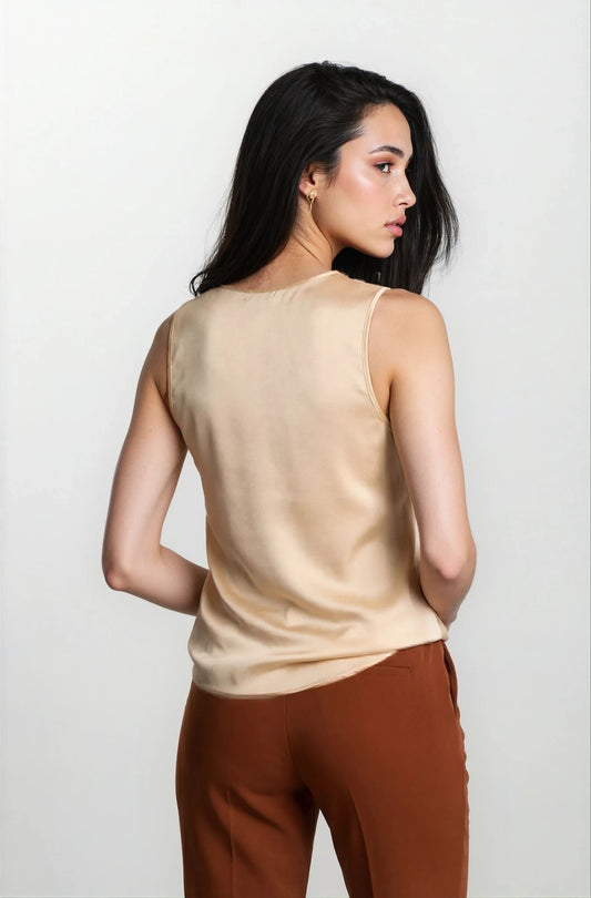 Top in cady con scollo a cappuccio