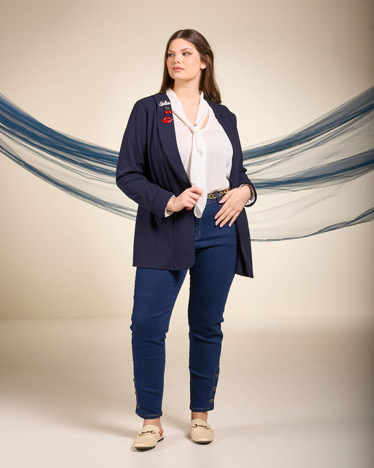 Camicia con collo a cravatta curvy