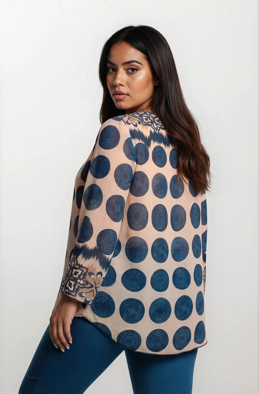 Casacca stampata con abbassamenti curvy