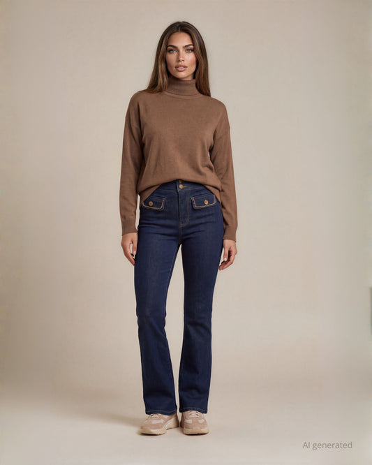Maglia a scatola con collo alto cacha