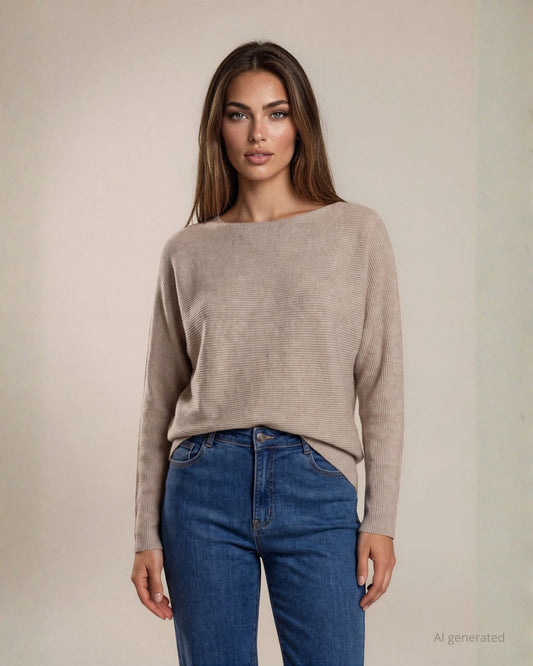 Maglia a ponchetta con mini righe cacha