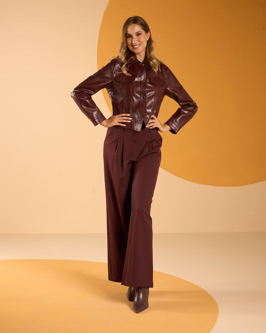 Pantalone largo con tasche e zip amarone
