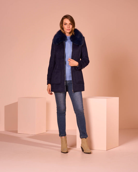 Cappotto corto con ecopelliccia staccabile