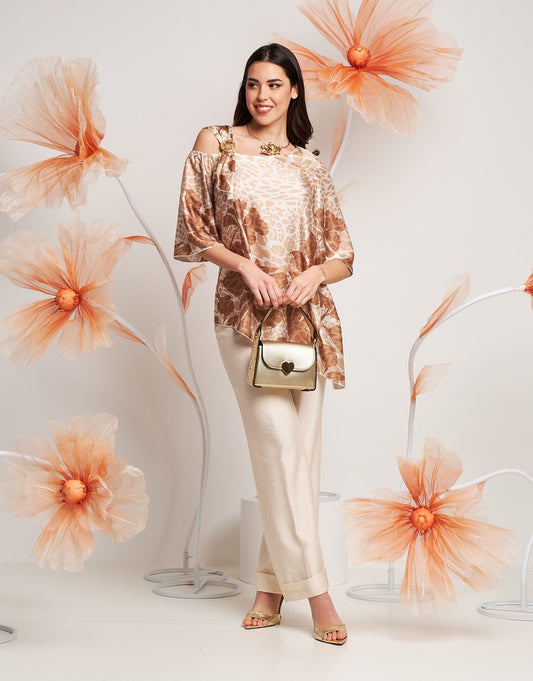 Casacca asimmetrica con dettaglio fibbia