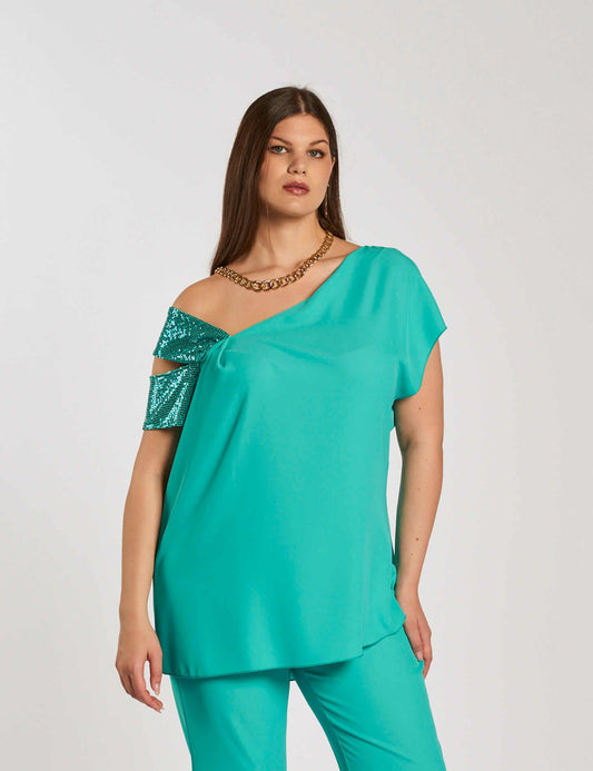 Casacca asimmetrica con dettaglio paillettes curvy