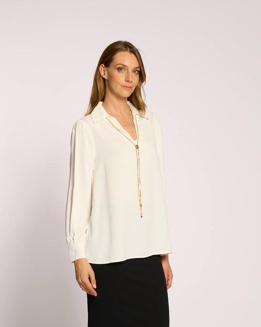 Casacca con colletto e collana removibile