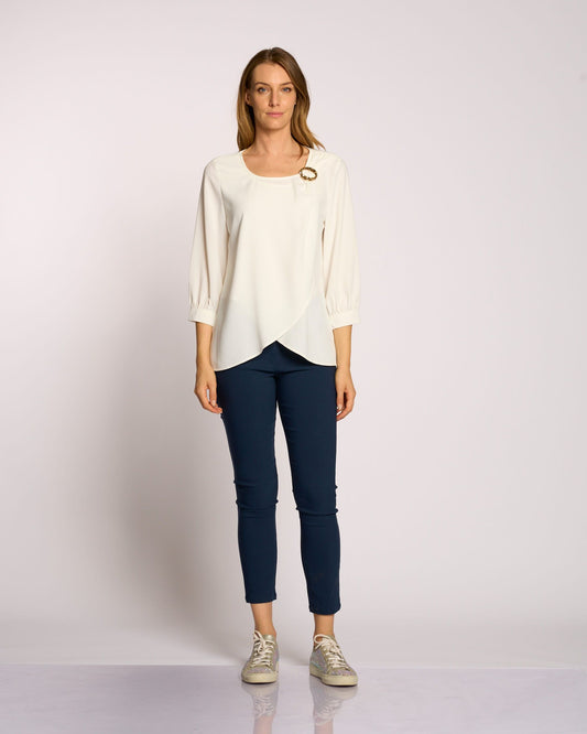 Casacca incrociata con dettaglio