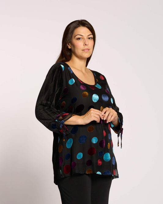 Casacca pois con maniche in velluto e fiocchi curvy