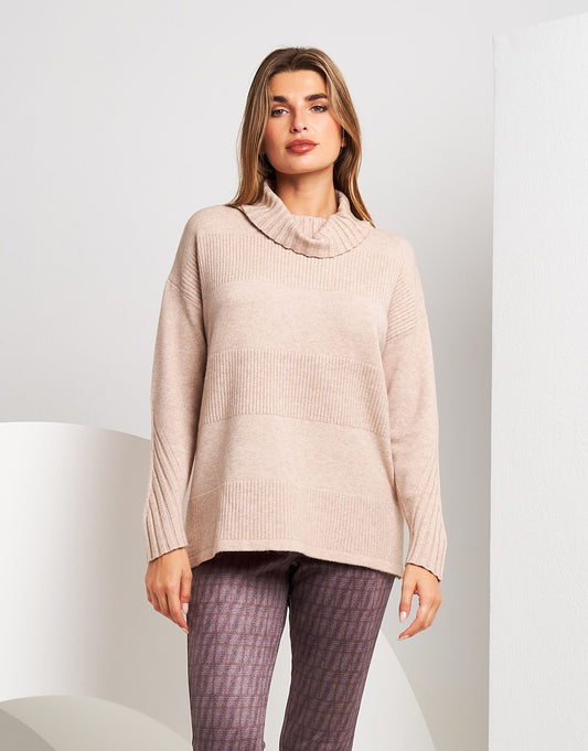 Dolcevita a coste con righe