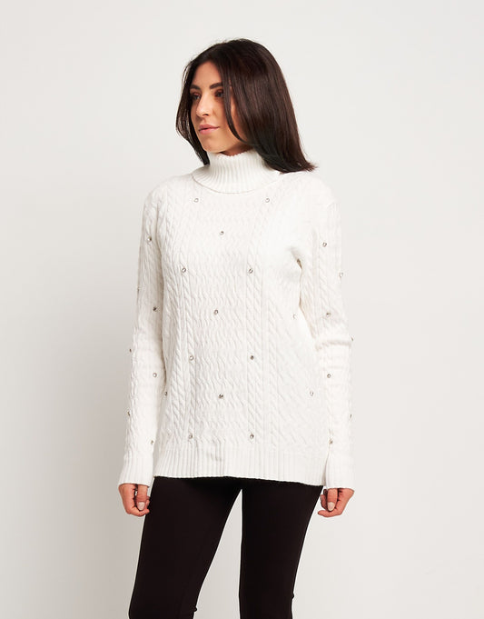 Dolcevita con trecce e diamanti