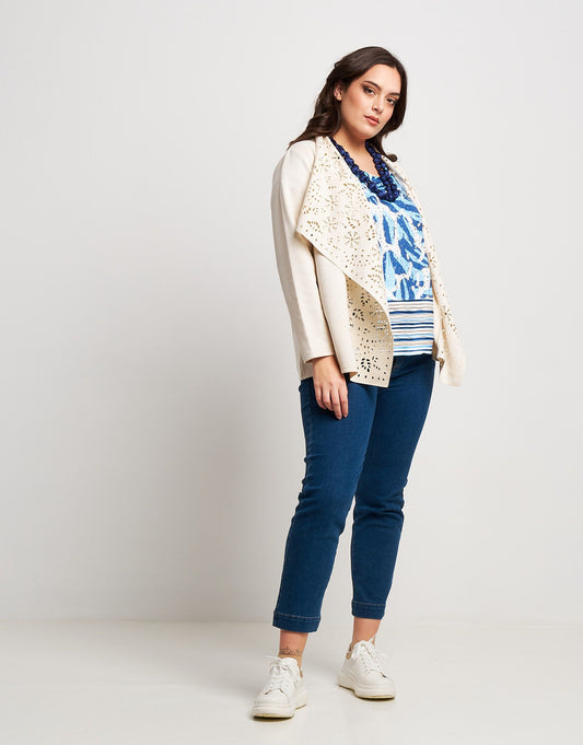 Giacca in ecosuede con collo laserato curvy