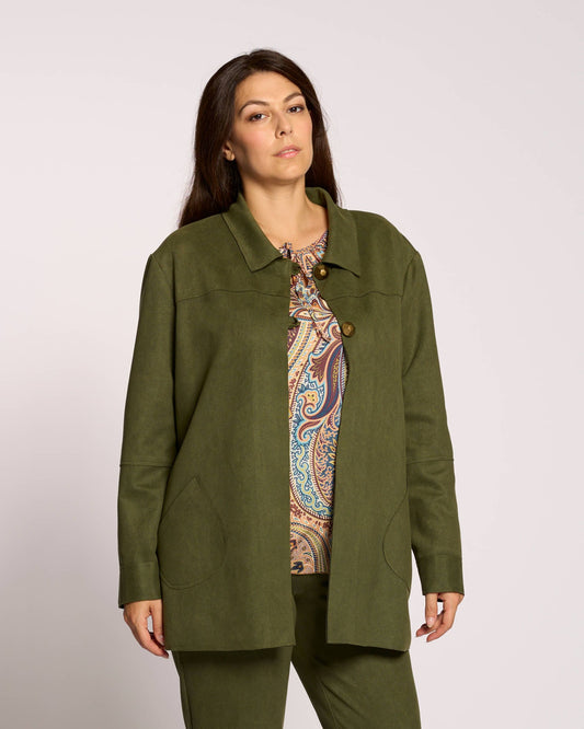 Giacca lunga con tasche e colletto curvy