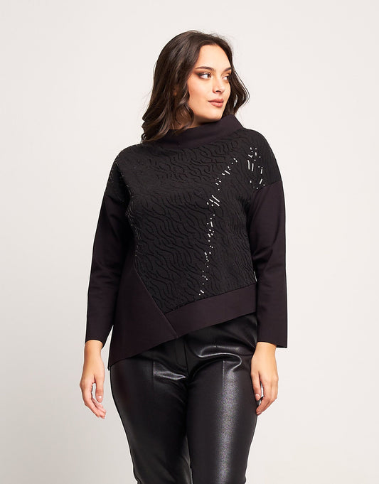 Maglia asimmetrica con ricamo in paillettes curvy