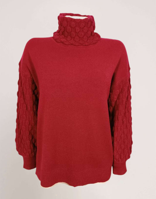 Maglia collo alto con ricami