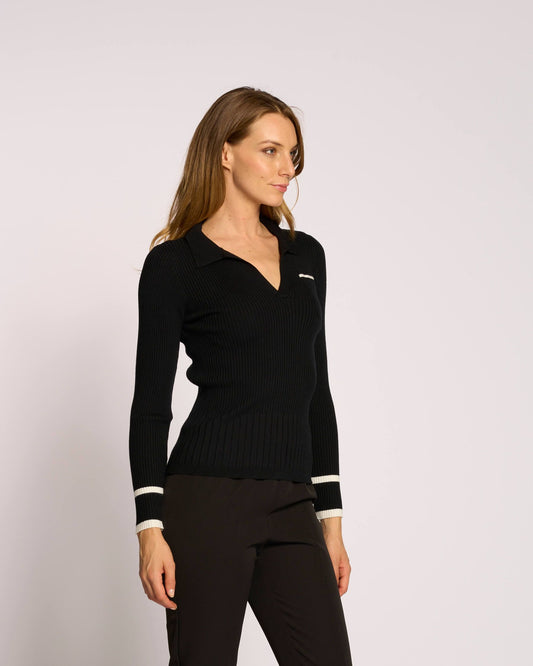 Maglia con colletto e dettagli a contrasto