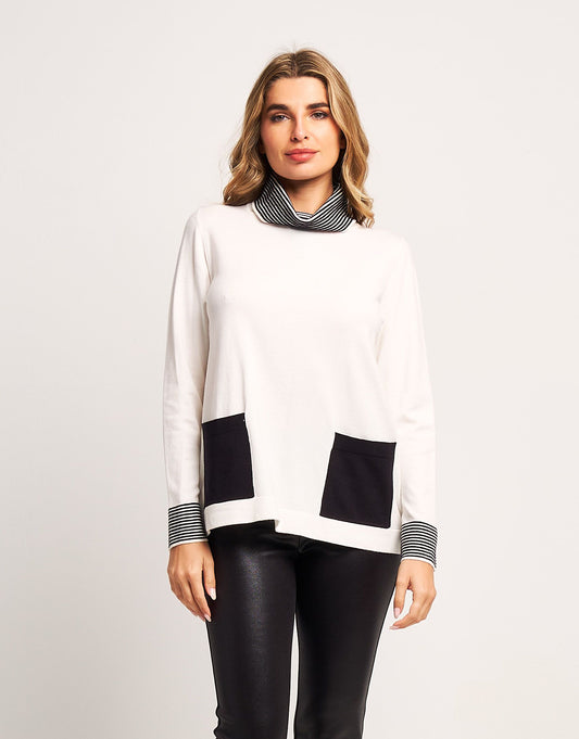 Maglia con dettagli a righe e tasche