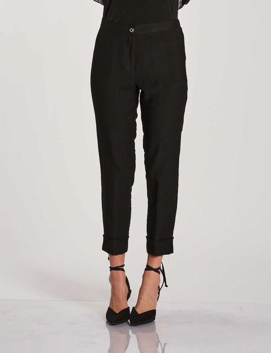 Pantalone a sigaretta con risvolto