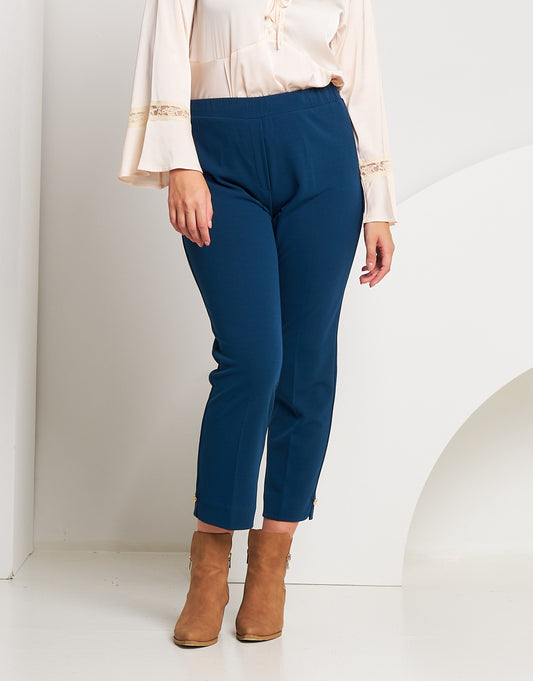 Pantalone con spacchi e bottoni sul fondo curvy