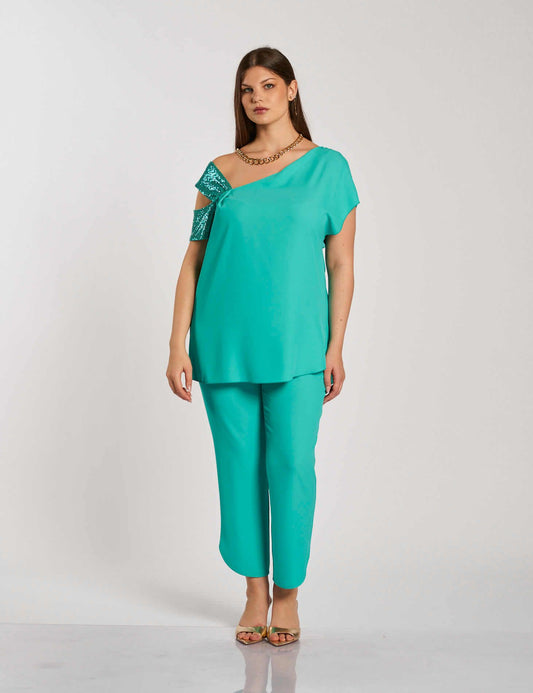 Pantalone con spacco e cinturino curvy