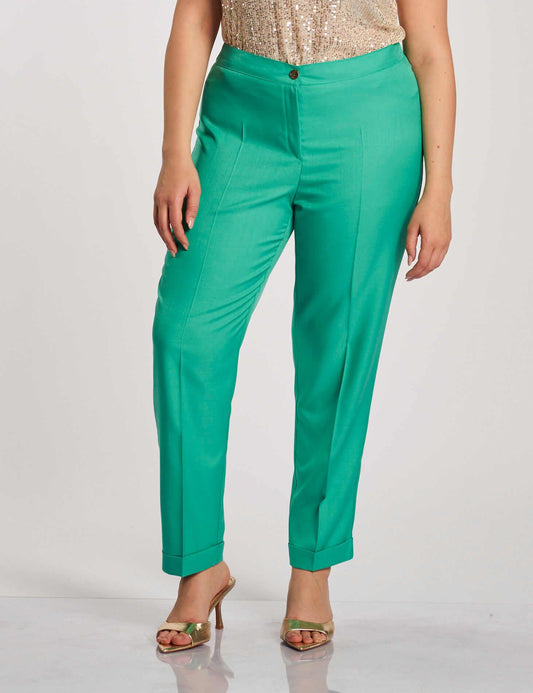 Pantalone in fresco di lana con risvolto e cinturino curvy