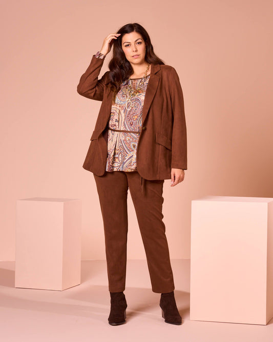 Pantalone in velluto con tasche e riporti curvy