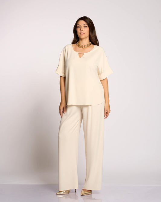 Pantalone largo con accessorio in vita curvy