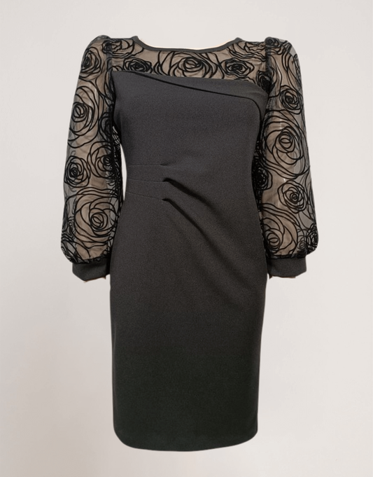 Tubino con carré e maniche in organza curvy