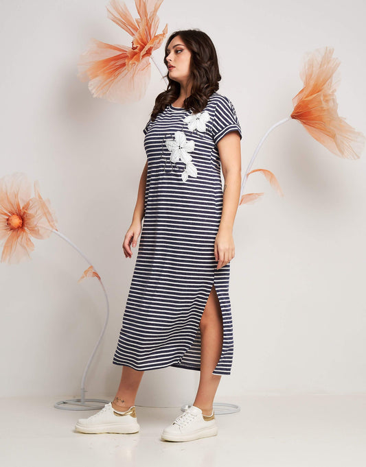 Vestito lungo con applicazione floreale