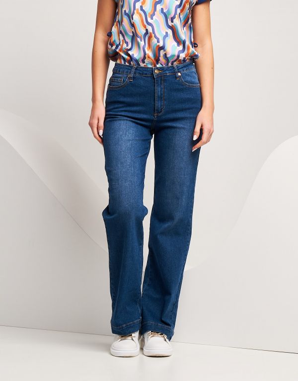 Jeans largo effetto slavato
