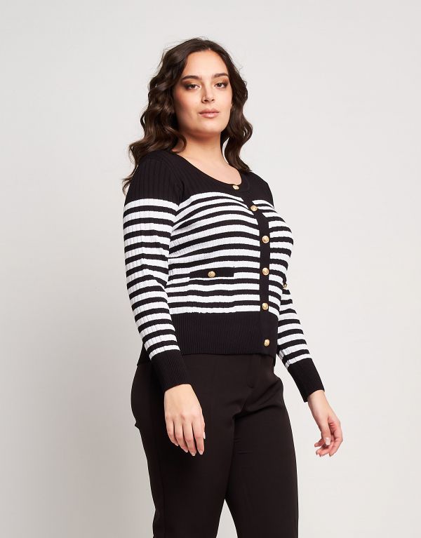 Cardigan a coste con bottoni