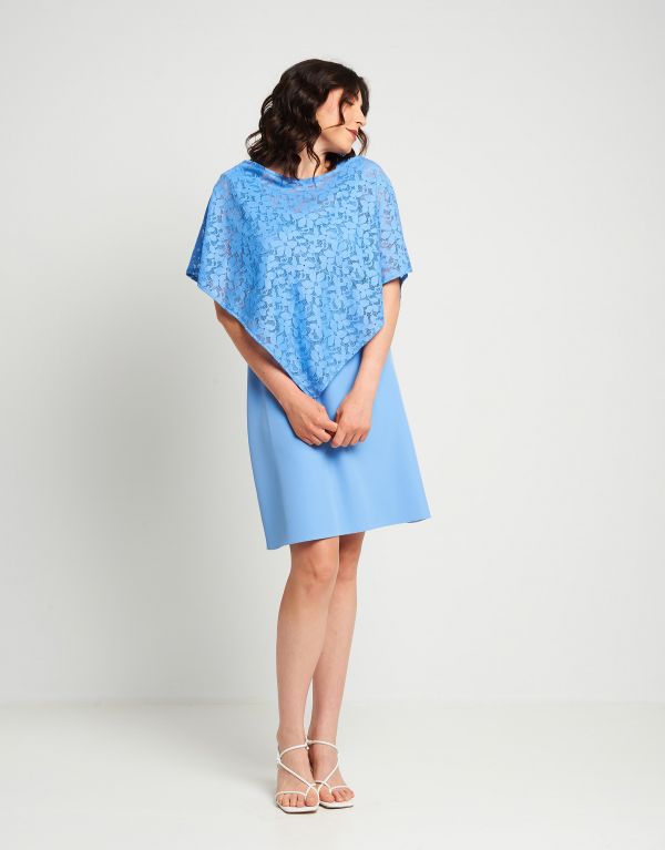 Poncho in pizzo cielo