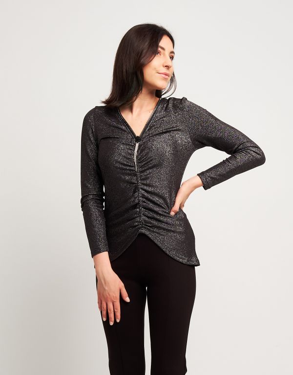T-shirt con arriccio e zip...