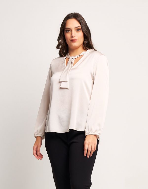 Camicia in raso con cravattina