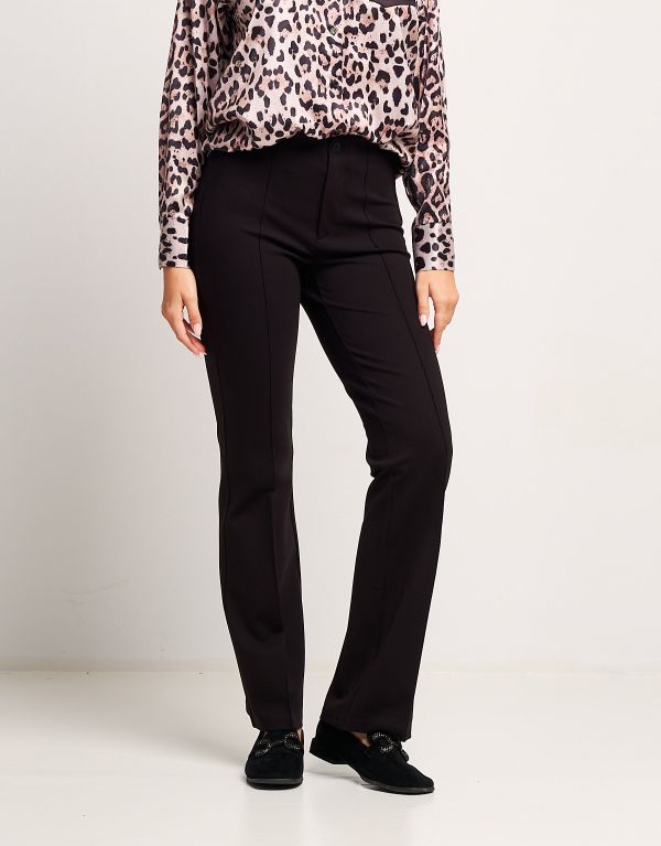 Pantalone largo con impuntura