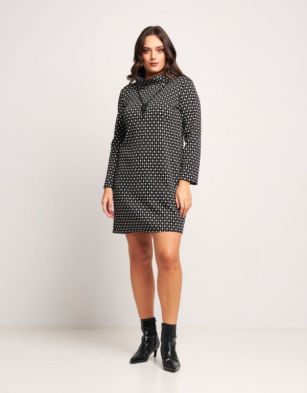 Vestito con linea ad A e...
