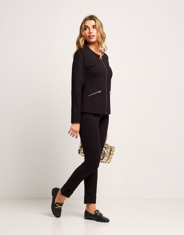 Pantalone con risvolto e...