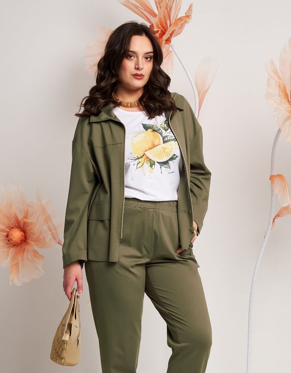 Giacca con zip e pattine