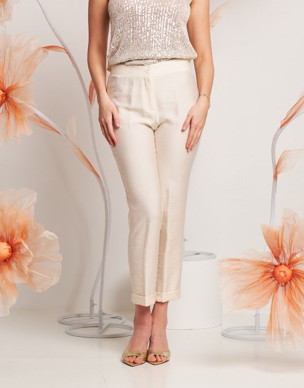 Pantalone effetto mosso con...