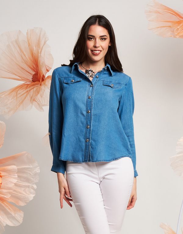 Camicia con colletto e pattine
