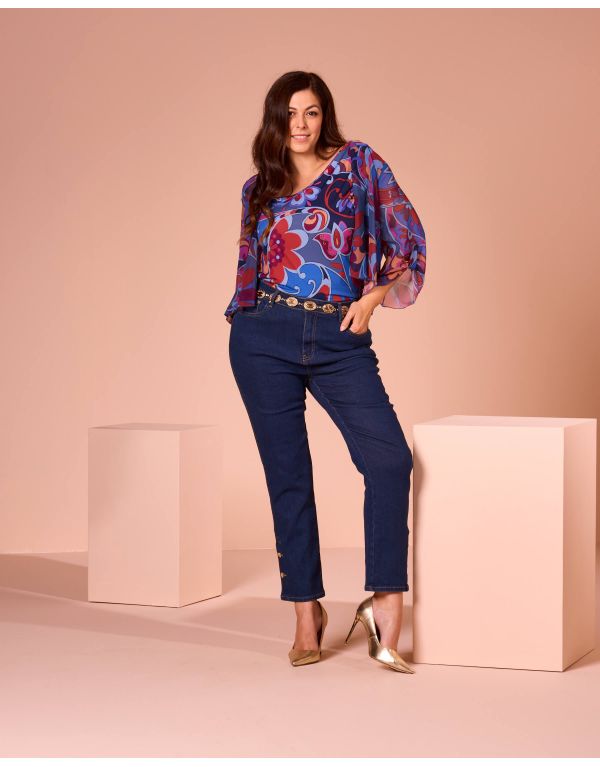 Top con scollo asimmetrico...