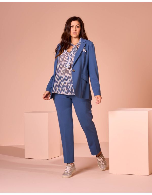 Giacca con pattine e foulard