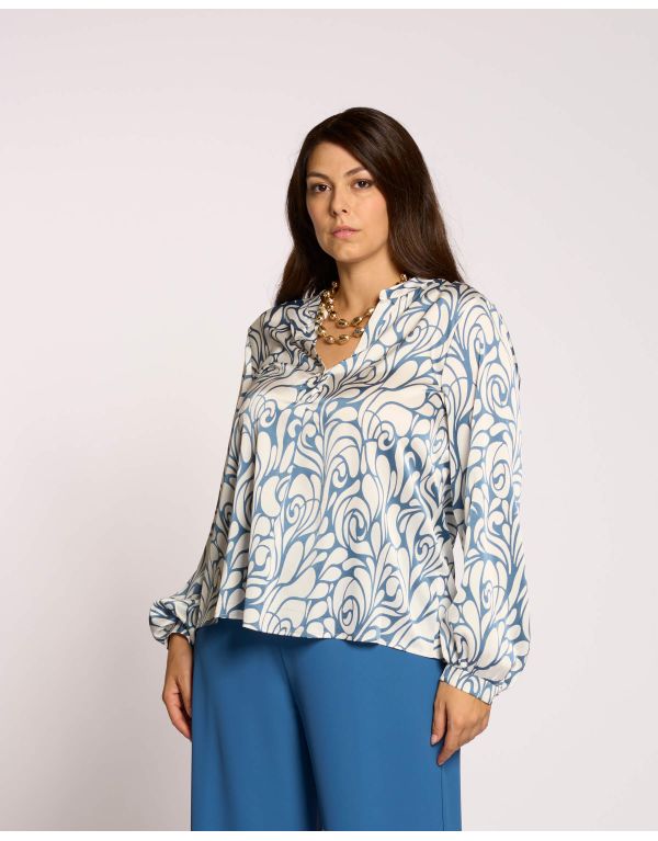 Camicia con maniche ampie e...