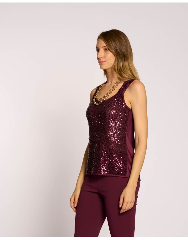 Top con fronte paillettes e...