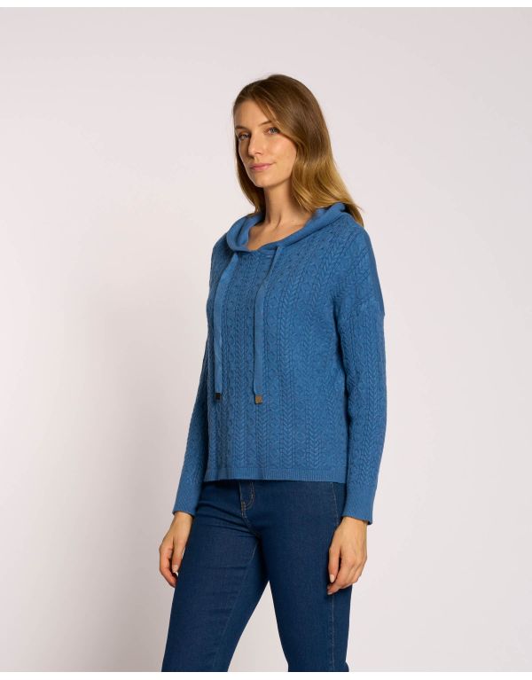 Maglia con lavorazione e...