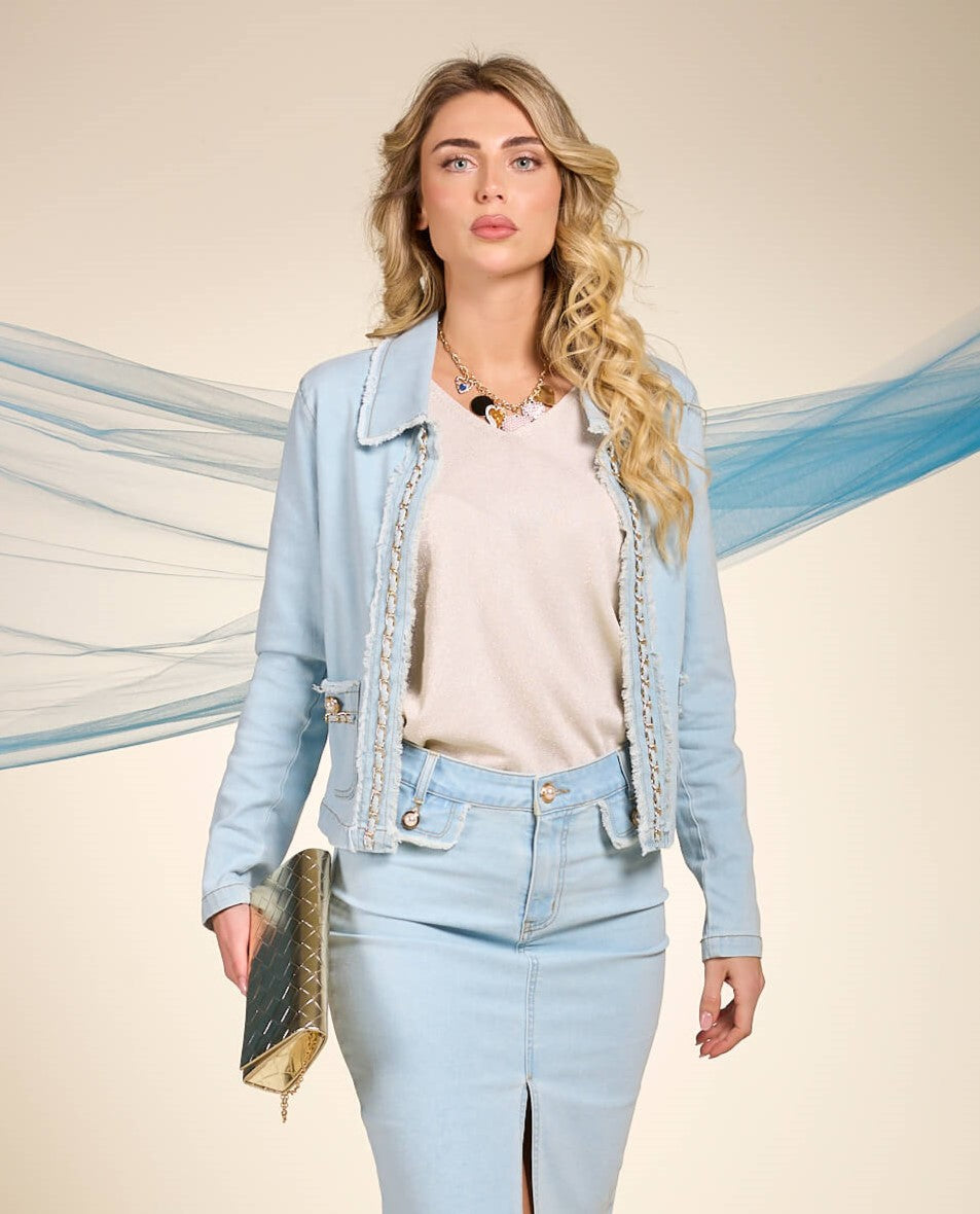 Giubbino in jeans con catene