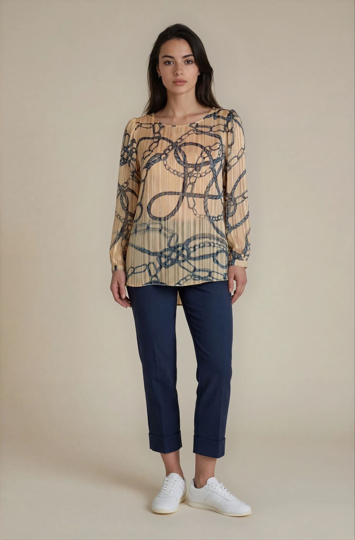 Casacca filo lurex con maniche lunghe